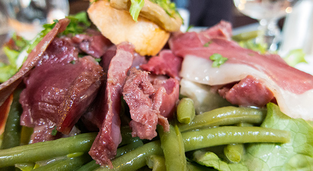 Le concorde - Salade landaise au magret et gésier de canard, haricots verts