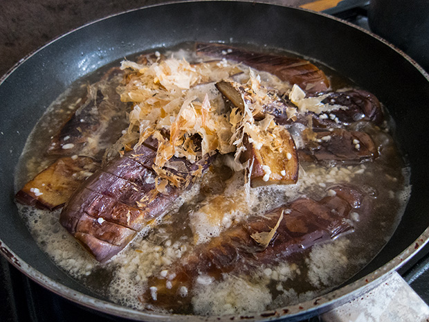 Shio koji - Aubergines, mirin, katsuobushi